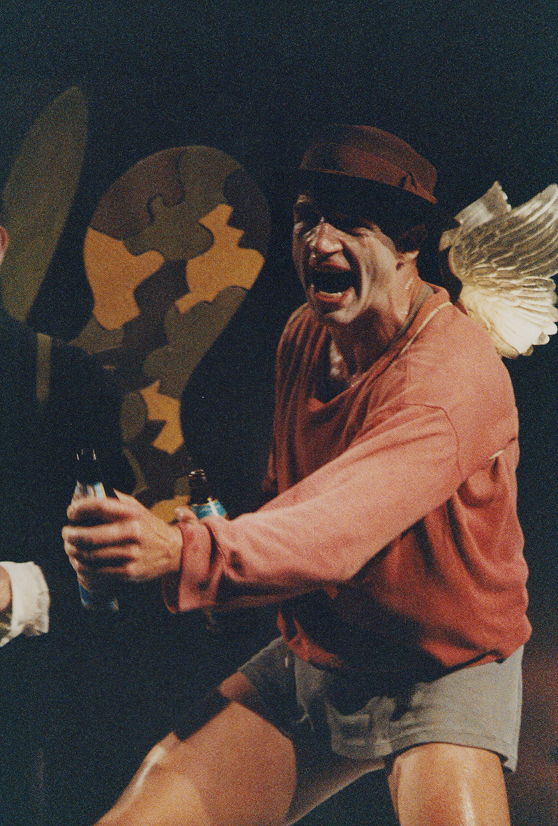 1989 - WELTUNTERGANG BERLIN (Bier) (R Behling)&copy;FTM