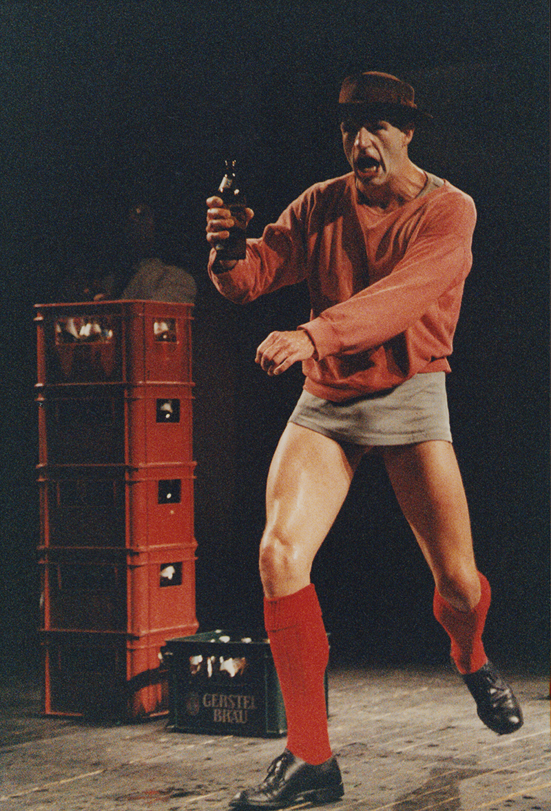 1989 - WELTUNTERGANG BERLIN (Bier) (Reinhold Behling)&copy;FTM