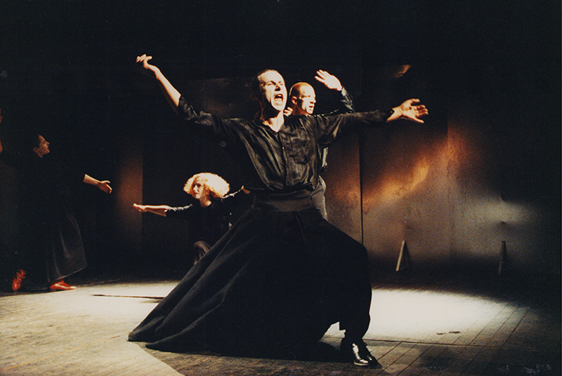 1989 - WELTUNTERGANG BERLIN (Sergeant) (Kurt Bildstein u Ensemble)&copy;FTM