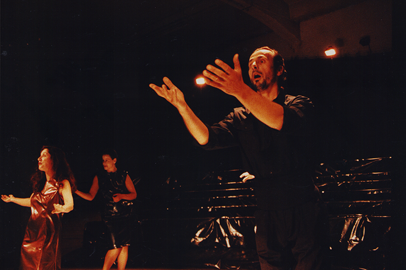 1992 - MEDEAMATERIAL (Eva Dietzfelbinger, Sabine Volke, Kurt Bildstein)&copy;FTM