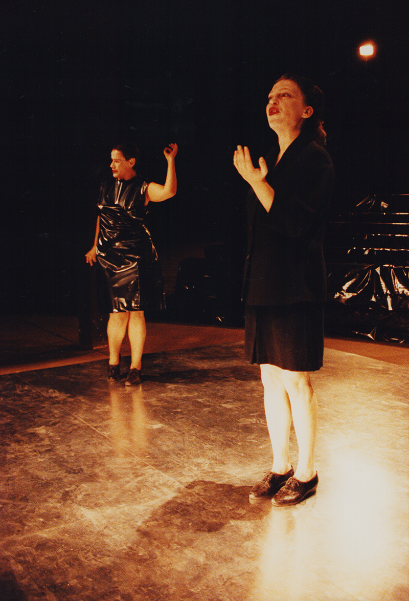 1992 - MEDEAMATERIAL (Sabine Volke, Beatrix Murmann)&copy;FTM