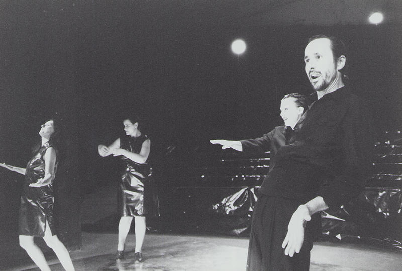 1992 - MEDEAMATERIAL (Eva Dietzfelbinger, Sabine Volke, Beatrix Murmann, Kurt Bildstein)&copy;FTM