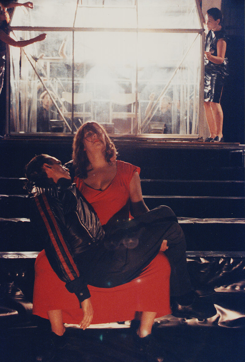 1992 - MEDEAMATERIAL (Michael Schlenger, Monika Manz und Ensemble)&copy;FTM