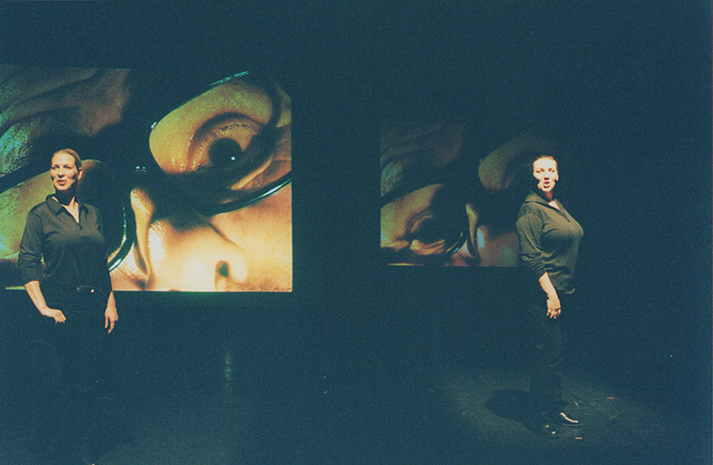 2004- ETERNAL VACATION, 01(Tanja Frehse, Angela Jacobi)&copy;FTM