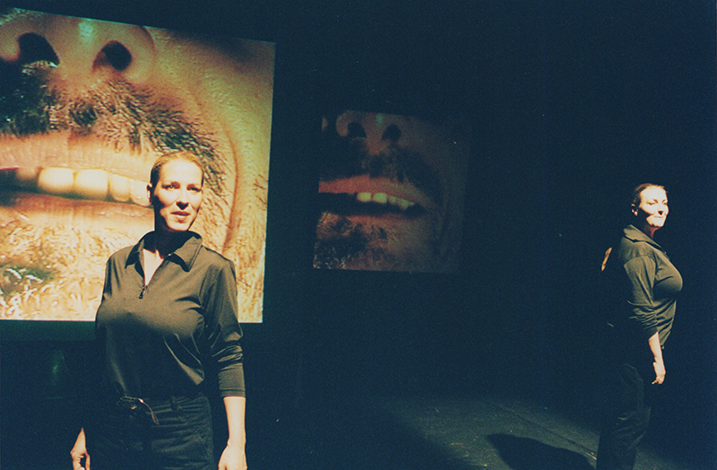 2004- ETERNAL VACATION, 02(Tanja Frehse, Angela Jacobi)&copy;FTM