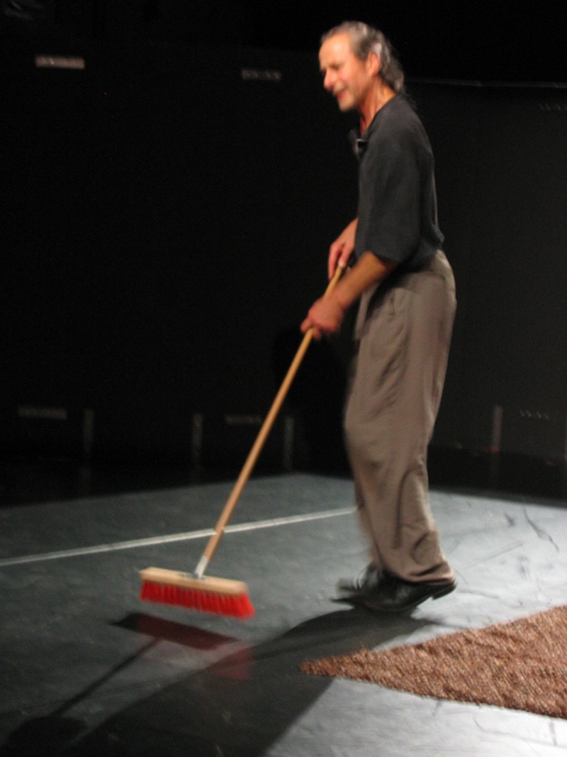 2010 - wie den vater nicht t&ouml;ten 054(Kurt Bildstein)&copy;FTM