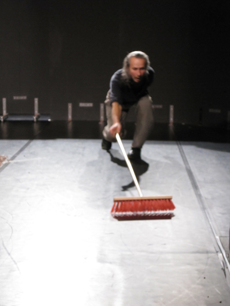 2010 - wie den vater nicht t&ouml;ten 057(Kurt Bildstein)&copy;FTM