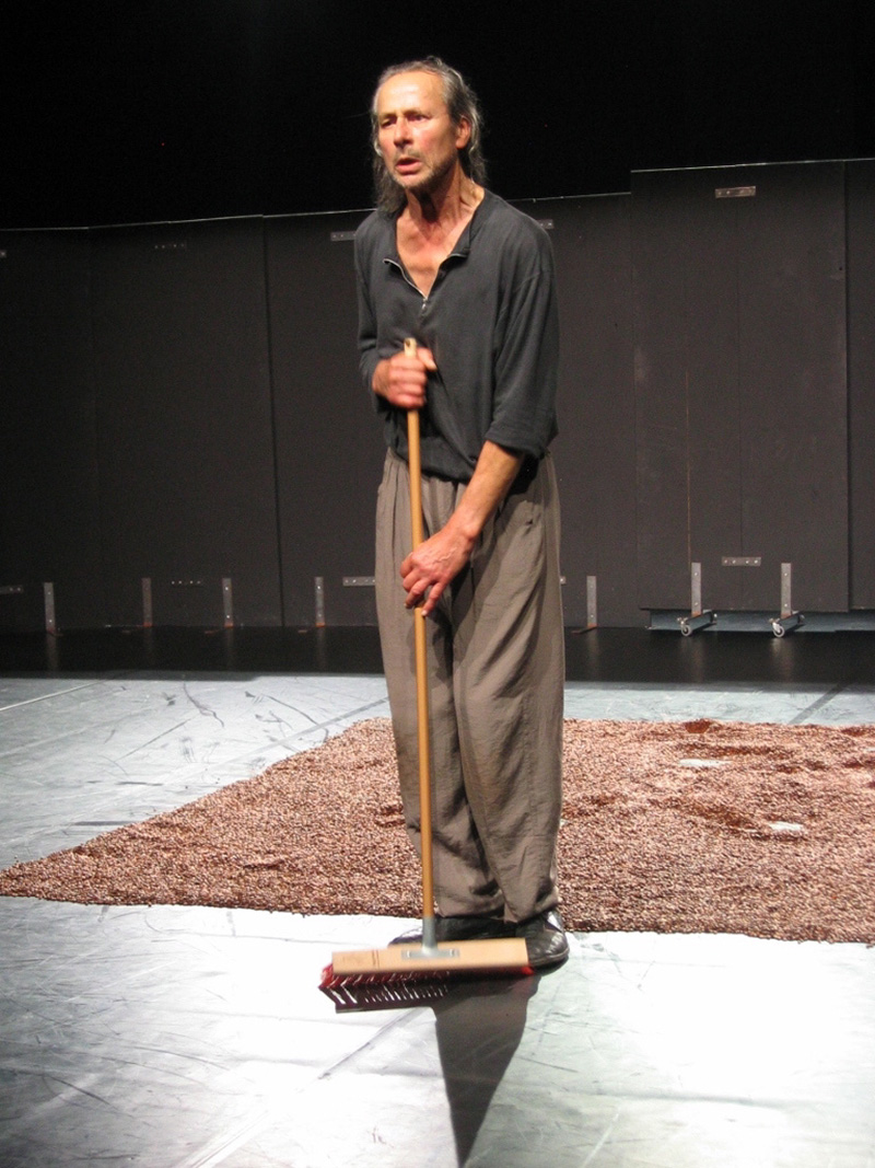 2010 - wie den vater nicht t&ouml;ten 059(Kurt Bildstein)&copy;FTM