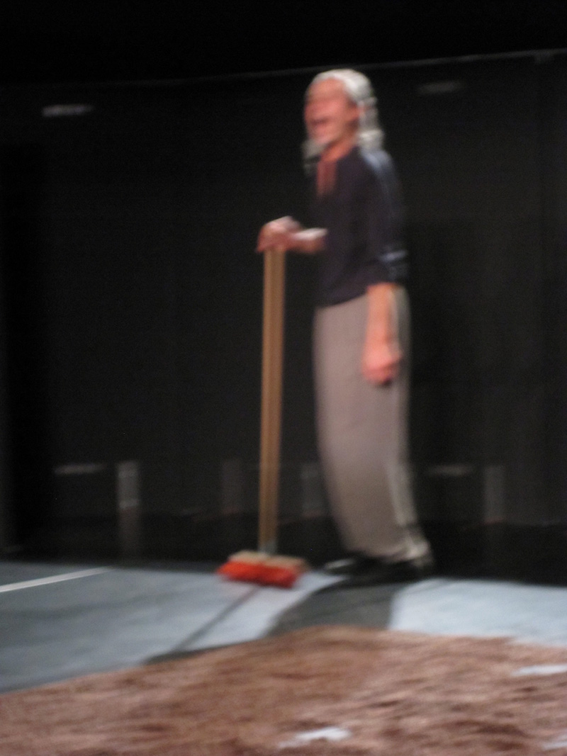 2010 - wie den vater nicht t&ouml;ten 067(Kurt Bildstein)&copy;FTM