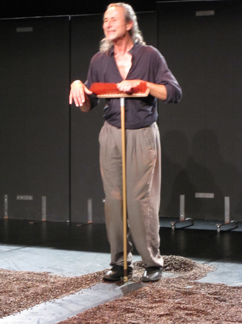 2010 - wie den vater nicht t&ouml;ten 073(Kurt Bildstein)&copy;FTM