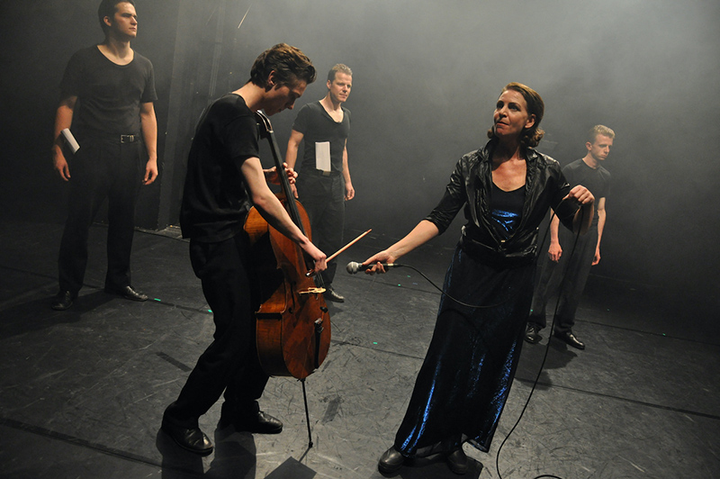 2011 - HEINER M&Uuml;LLER, TRAUMTEXTE  286(L. Schild, (Cello) G