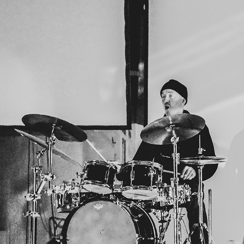 POP AMOK - Colin Gilder (Schlagzeug)Colin Gilder (Schlagzeug)&copy;tomhauzenberger
