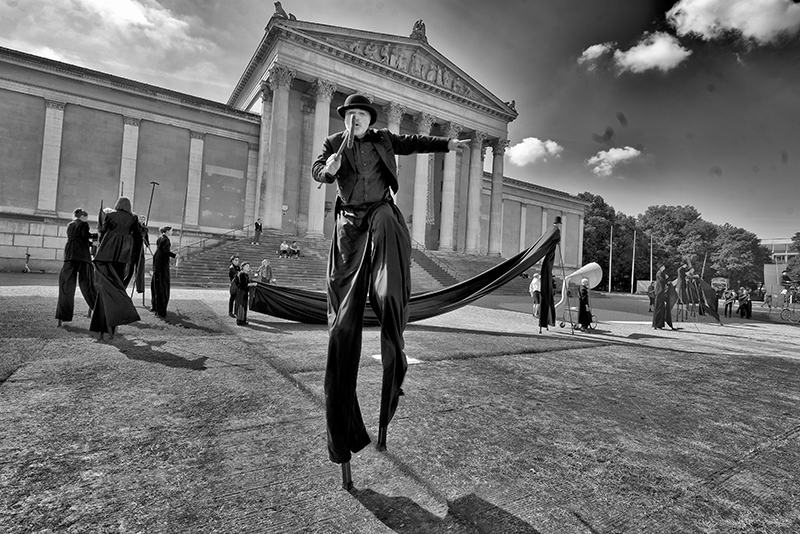 tomhauzenberger@hotmail