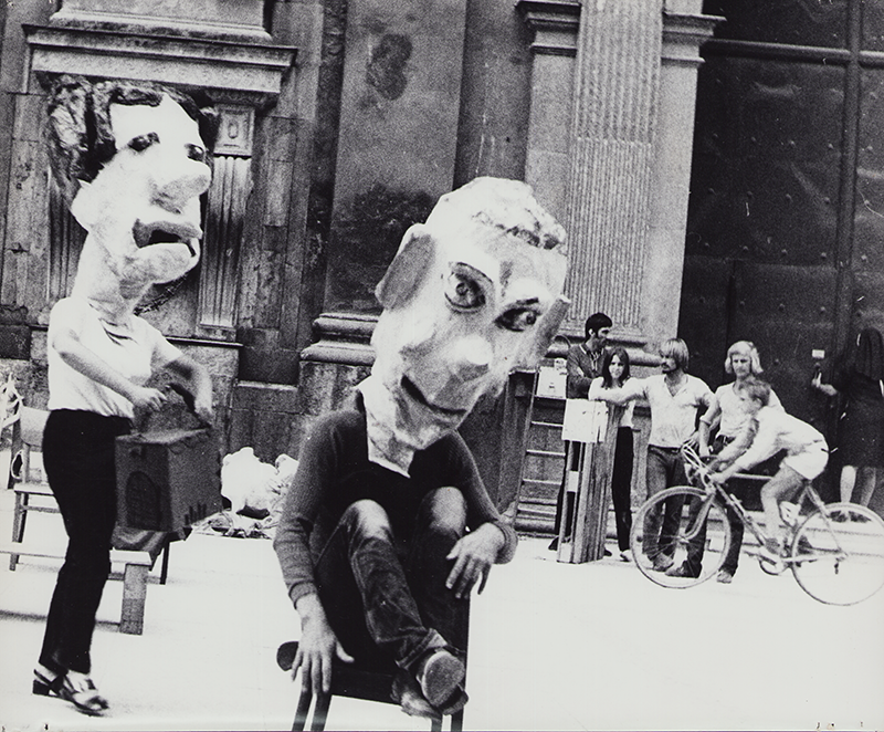 1971 - MAX UND MORITZ, Frau B&ouml;ck, Schneider B&ouml;ck (Neuhauserstra&szlig;e)&copy;FTM