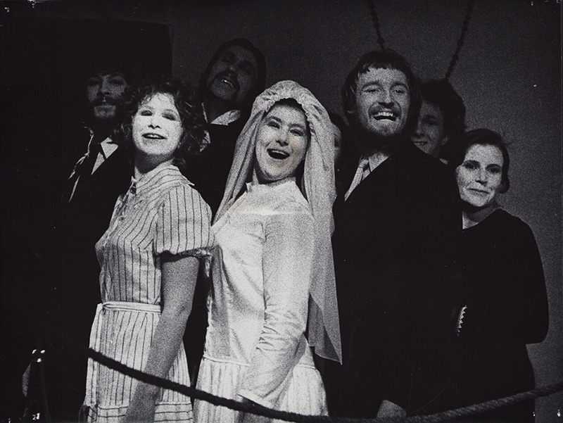 1972 - KLEINB&Uuml;RGERHOCHZEIT (Familienphoto mit Christine Ruckdeschel, Braut und Konrad Stimmel, Br&auml;utigam) &copy;FTM