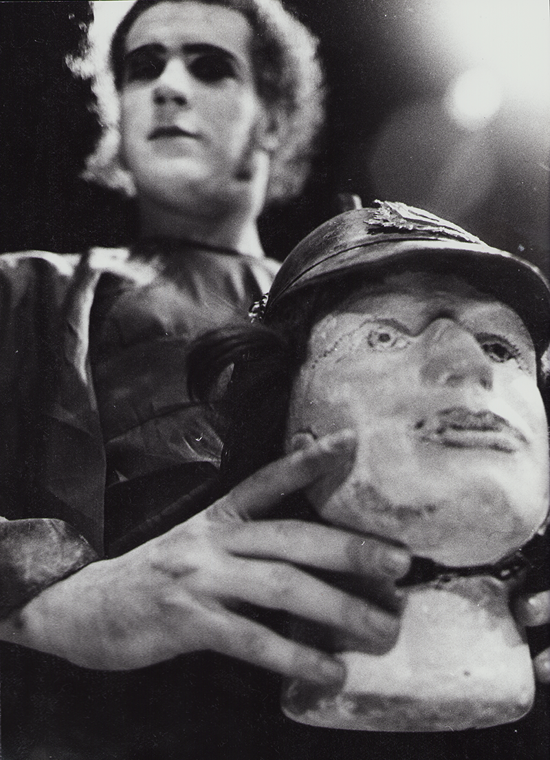 1972 - KAHLE S&Auml;NGERIN (Bernd Halla, Feuerwehrhauptmann)&copy;FTM