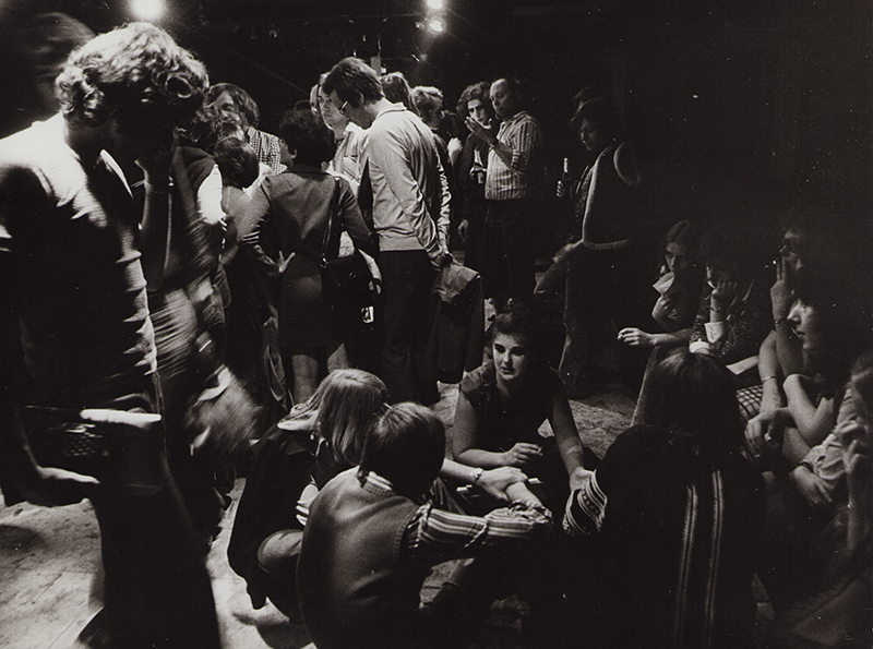 1972 - KAHLE S&Auml;NGERIN (Gespr&auml;ch mit Publikum)&copy;FTM