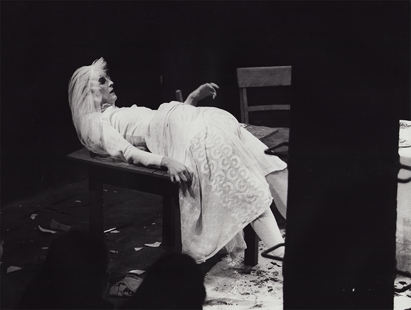 1975 - 2 Kleinb&uuml;rgerhochzeit, Brecht W&ouml;rthstr 9 (Brigitte Schmid)&copy;Wolfgang Giesche