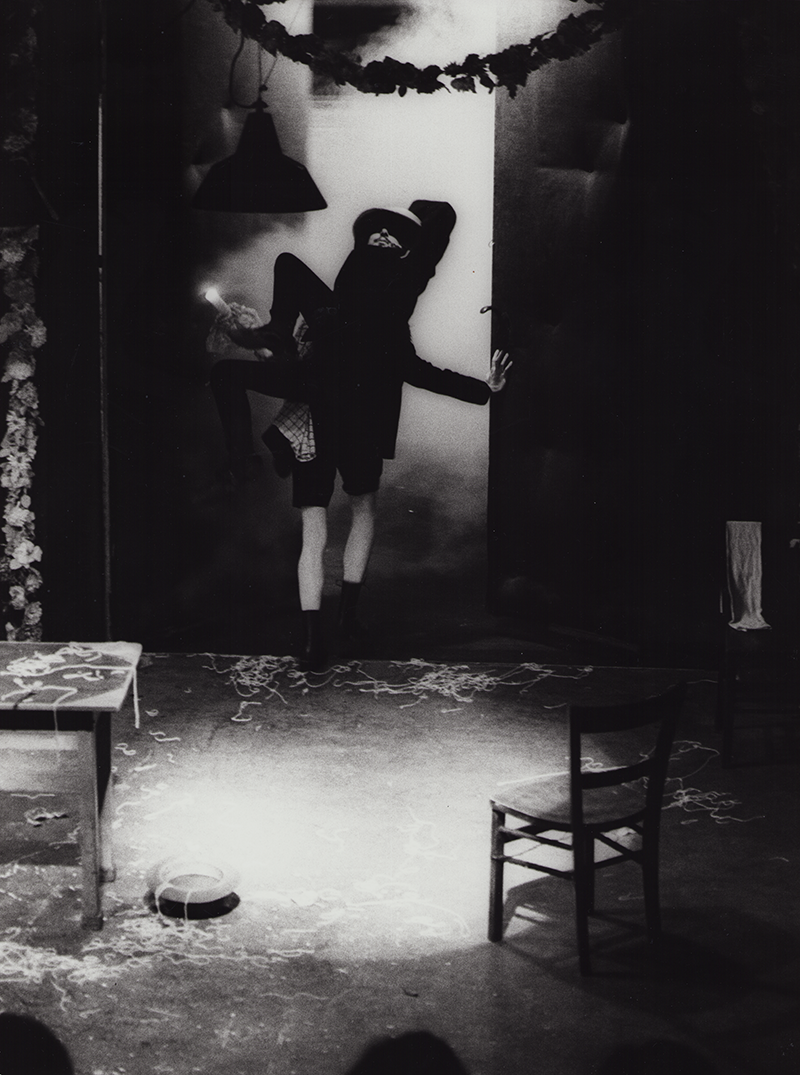 1977 - FIRMLING, nach Karl Valentin (Kurt Bildstein) 2 &copy;Oda Sternberg