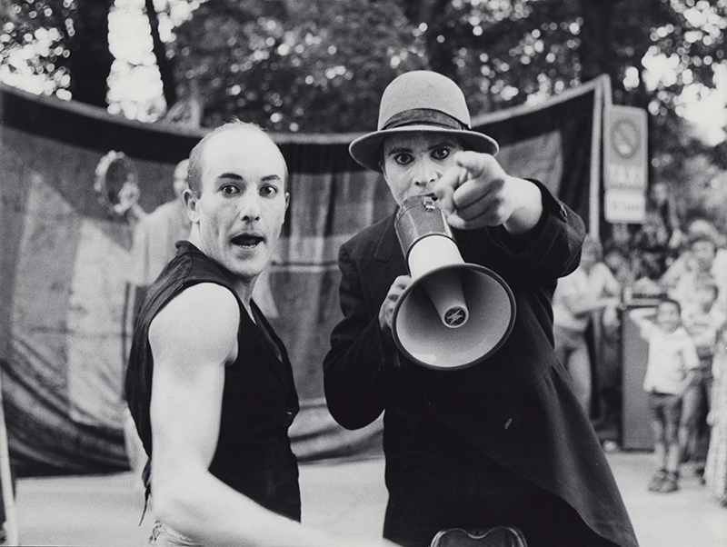 1980 - Elisabethplatz, M&uuml;nchen, TETZELS ABLASS (Colin Gilder, Benno Ifland) &copy;Oda Sternberg