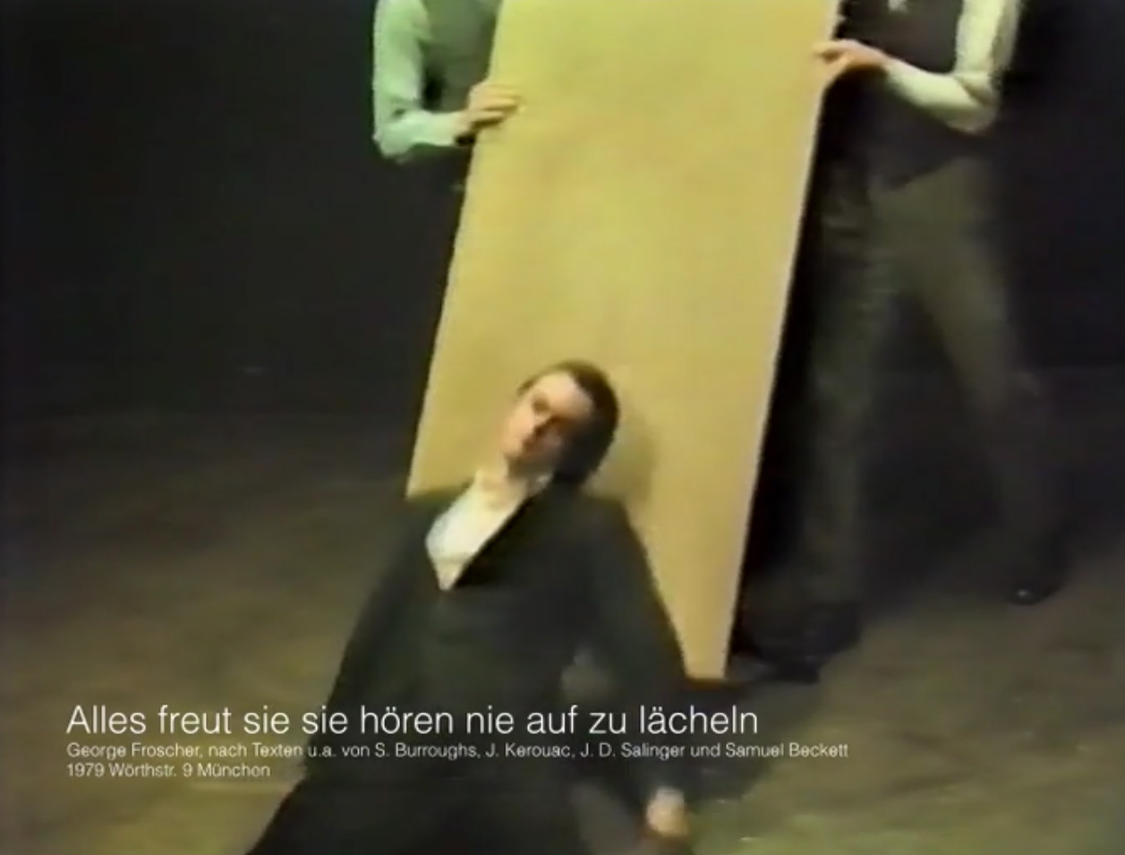 1979 Alles freut sie sie h&ouml;ren nie auf zu l&auml;cheln