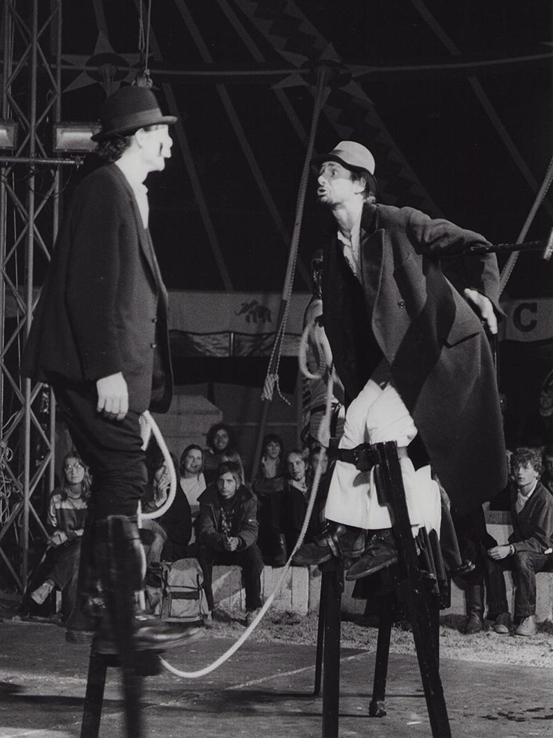 1980 - ZEIT F&Uuml;RS PARADIES - Cirkus-Atlas, Theaterfestival M&uuml;nchen (Siegi Maschek, Kurt Bildstein)&copy;V Giesche