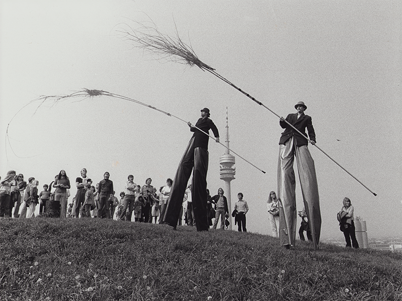 1980 - BERGPROZESSION (Kurt Bildstein, Siegi Maschek) &copy;V Giesche