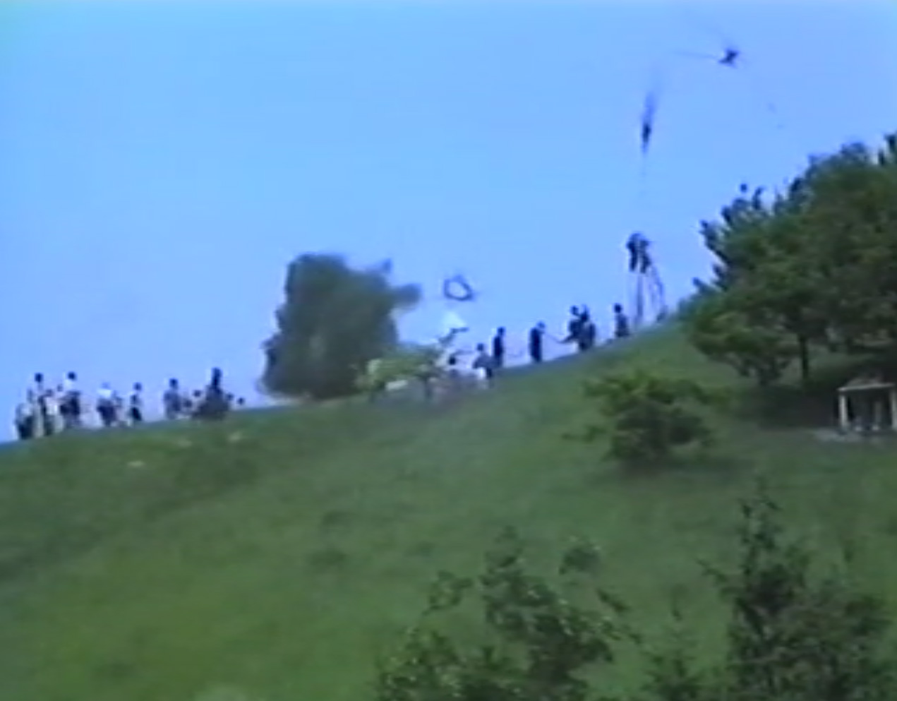 1980 - Video - BERGPROZESSION (FTM-Performance), Theaterfestival 1980 München, am Fronleichnamstag, Olympiagelände