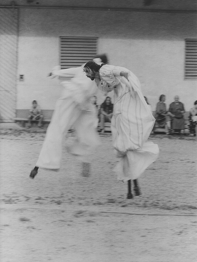1980 - Dorffest, Wei&szlig;e Clowns (Siegi Maschek, Kurt Bildstein) &copy;Giesche