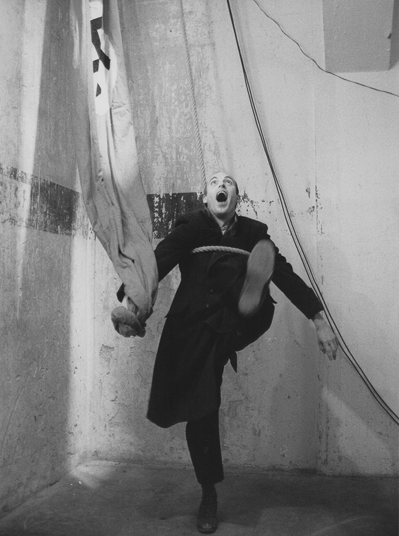 1982 KLEINB&Uuml;RGERHOCHZEIT aus SCHLACHT, Heiner M&uuml;ller (Franz Lenniger) &copy;Volkmar Giesche