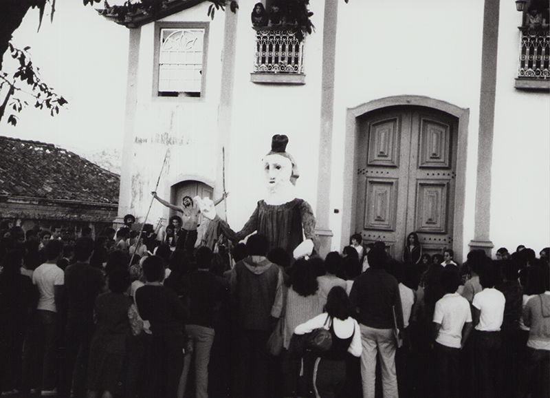 1982 - Strassentheater, Diamantina, Brasilien &copy;FTM